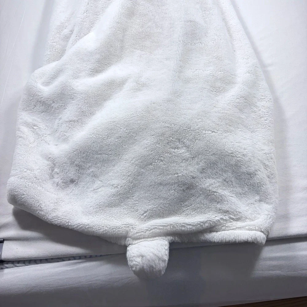 Pillowfort Polar Bear Hooded Wearable Blanket White Faux Fur Paw Pockets Kids